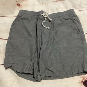 Abercrombie men’s casual shorts-Medium